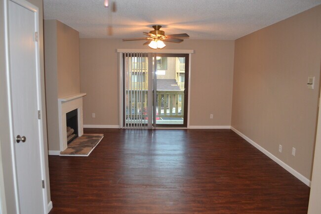 Foto del edificio - 441 Woodside Trail
