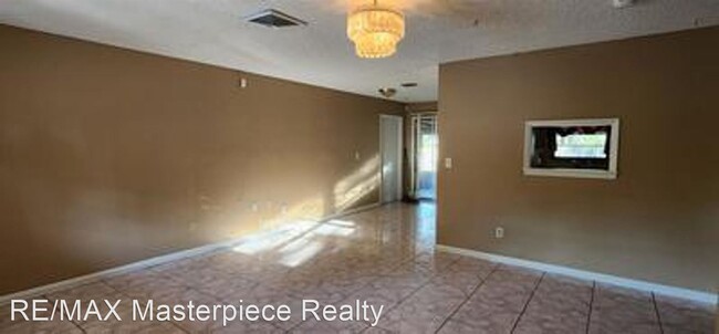 Foto del edificio - 3 br, 2 bath House - 5906 Fort Pierce Blvd,