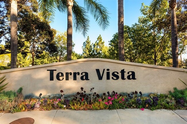 Building Photo - Upgraded Rancho Penasquitos 2 Bedroom at T...