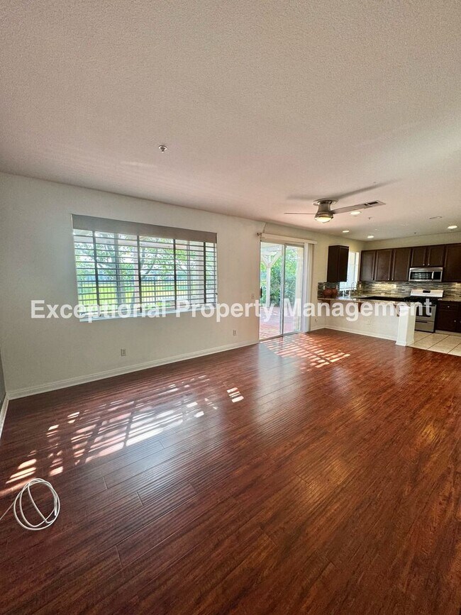 Foto del edificio - Beautiful Golf Course Home