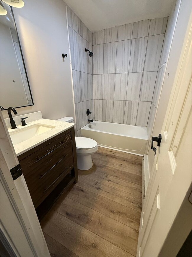 Foto del edificio - 3101-3105 S. Madison St.