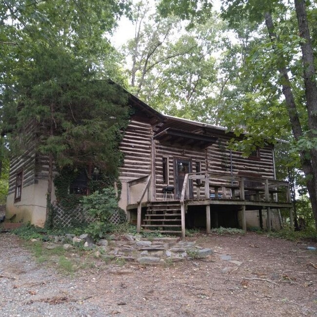 Photo - 394 Rock Hill Dr House