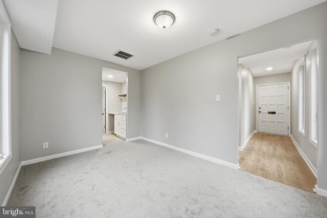Building Photo - 3248 Jones Ct NW