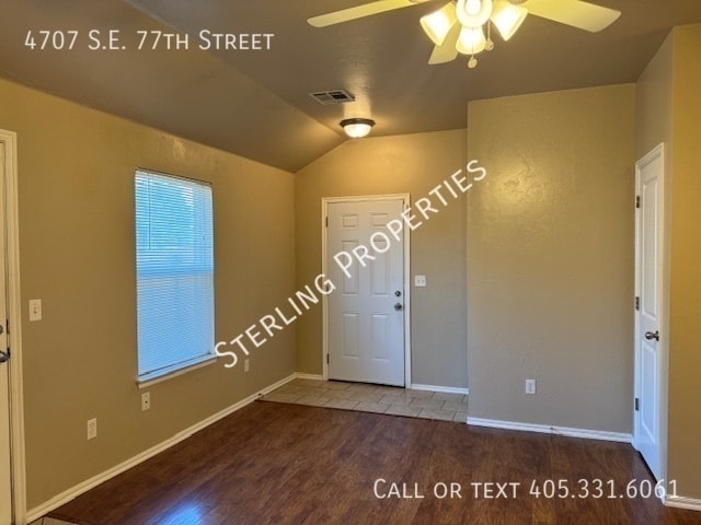 Building Photo - 4707 SE 77th St