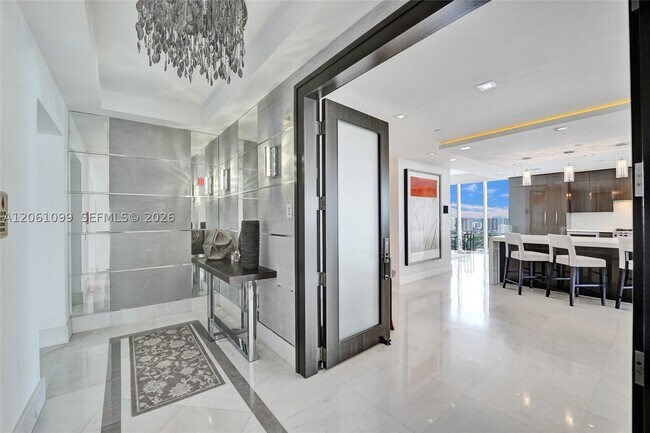 Foto del edificio - 17875 Collins Ave