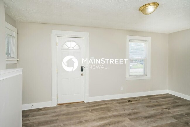 Building Photo - 2 Bedroom Pet-Friendly Home in Louisville,...