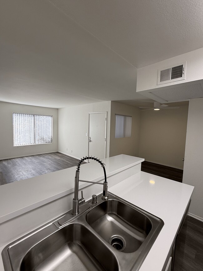 Interior Photo - Windward Isle