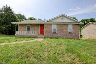 Building Photo - 244 Marshall Dr