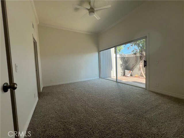 Building Photo - 2800 W Segerstrom Ave