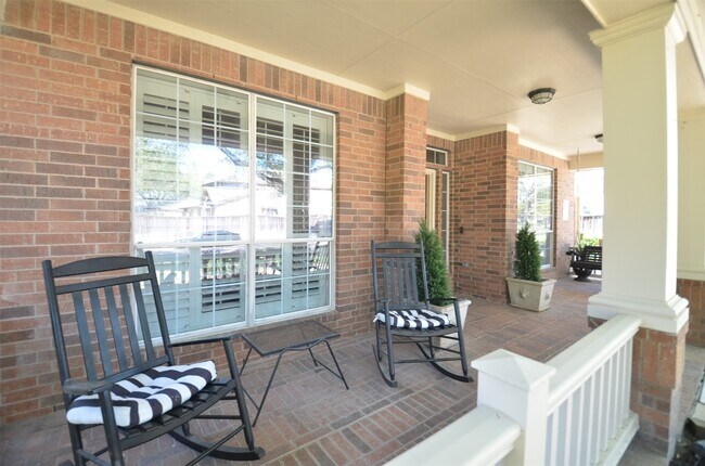 Foto del edificio - 1310 Wildwood Ln