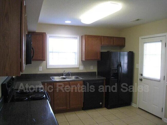 Foto del edificio - 4782 Forest Landing Way