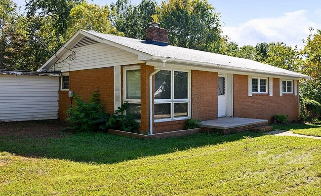 Foto del edificio - 2140 13th Ave NE