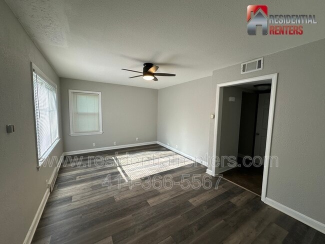 Foto del edificio - 4464 N 38th St