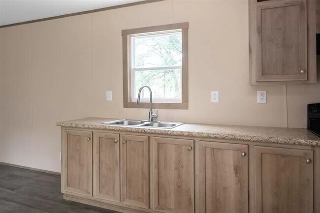 Building Photo - 106 Skylark Drive - 1