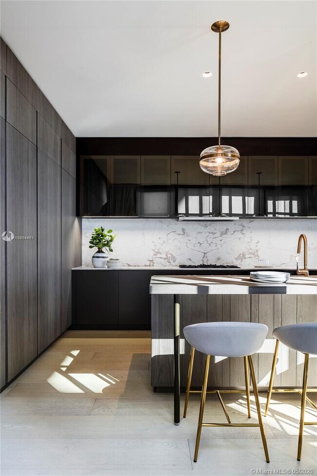 Foto del edificio - 8955 Collins Ave