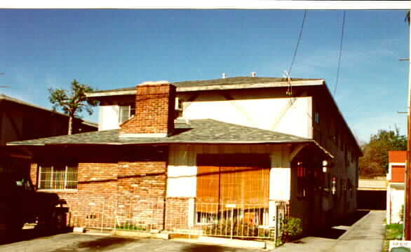 Foto del edificio - 12817 Kling St