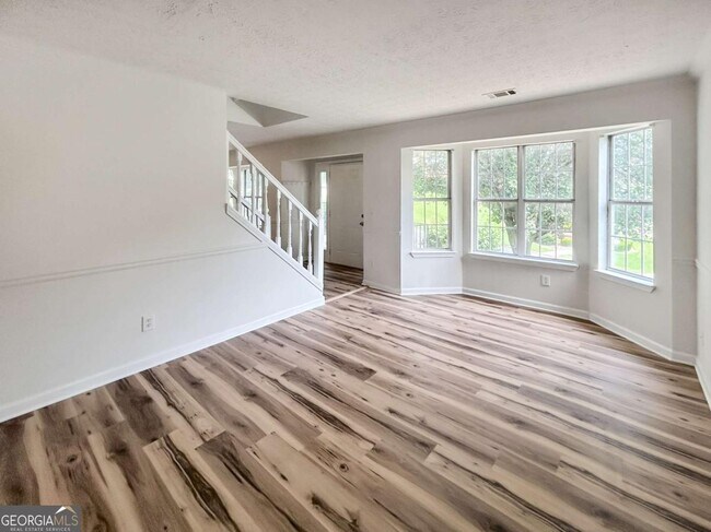 Building Photo - 2945 Georgian Manor Dr