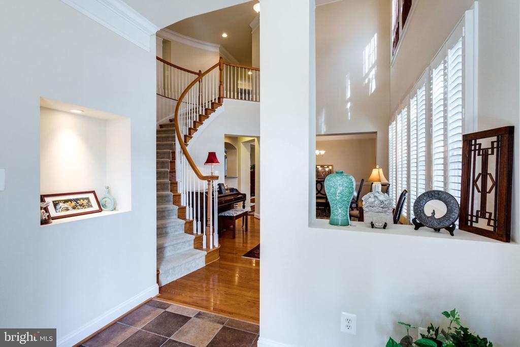 Primary Photo - 5689 Tower Hill Cir