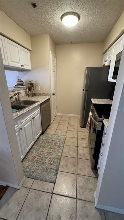 Building Photo - 1000 W Horatio St