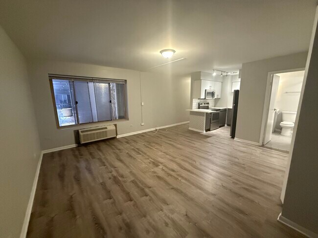 Foto del edificio - 744 W Gordon Terrace