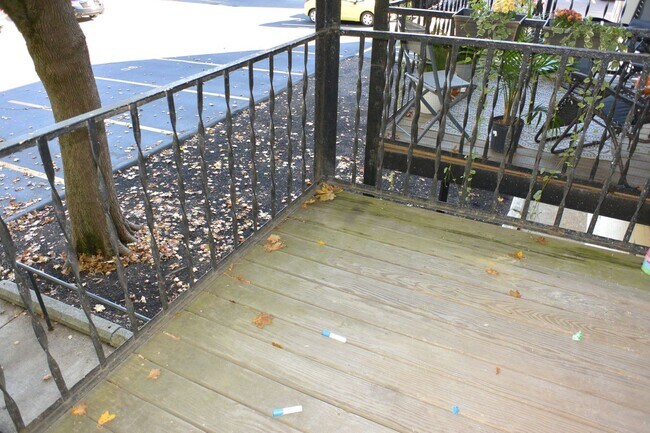 Foto del edificio - Newly renovated 3 bedroom 2 bath
