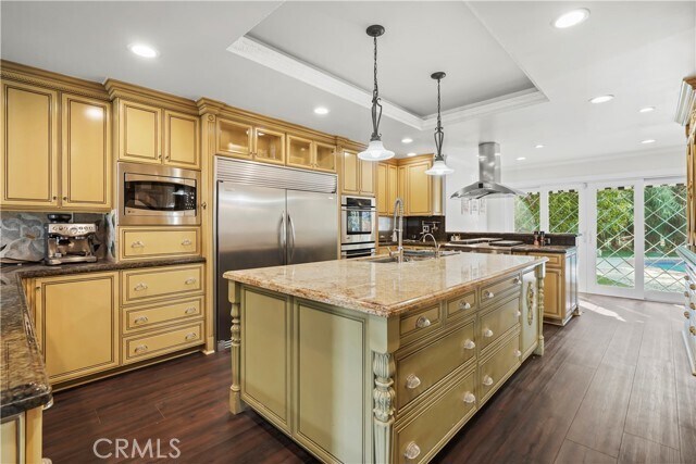 Foto del edificio - 7425 Vanalden Ave