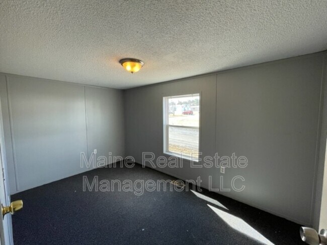Foto del edificio - 41 Hatch Rd