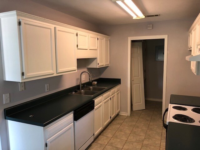 Foto del edificio - Two Bed / Two Bath in Barnett Bend For Rent