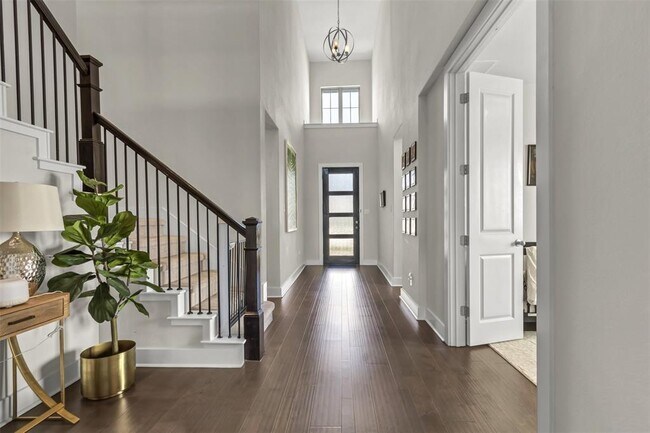 Foto del edificio - 209 Azalea Spgs Rd