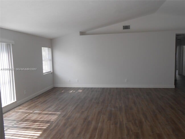 Building Photo - 2077 NW 191st Ave