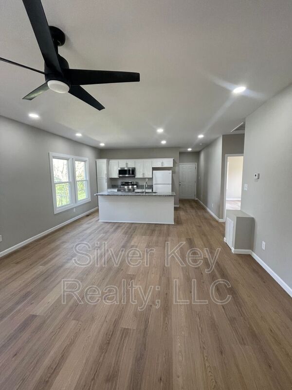 Foto del edificio - 705 Eastanallee Ave