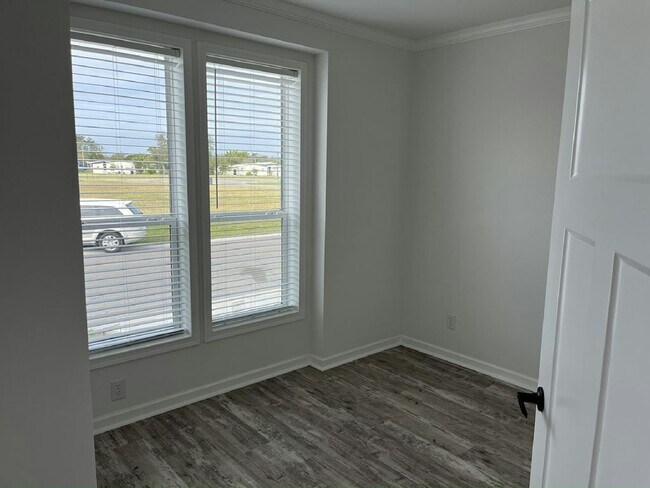Foto del edificio - 7812 Cameo Ln