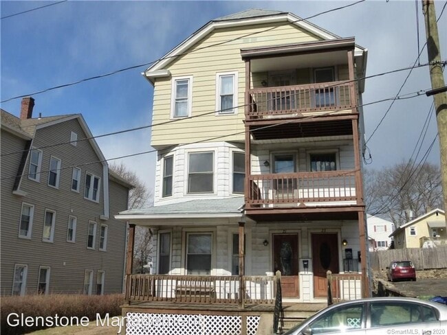 Building Photo - 21 Eastwood Ave