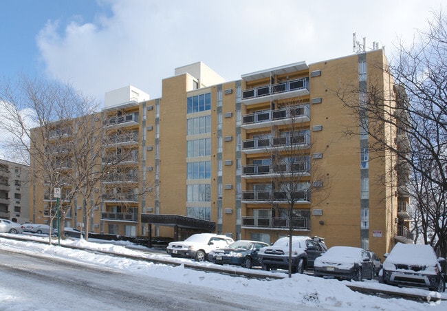 Regency Square Condominium