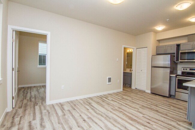 Building Photo - Modern-2ND FLR • Open Layout • Natural Light