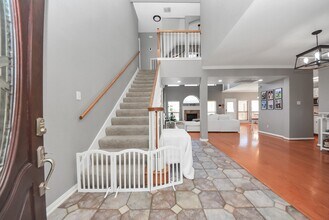 Building Photo - 3010 Ashton Park Dr