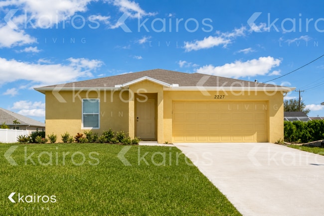 Building Photo - 2227 NW 11th Ct