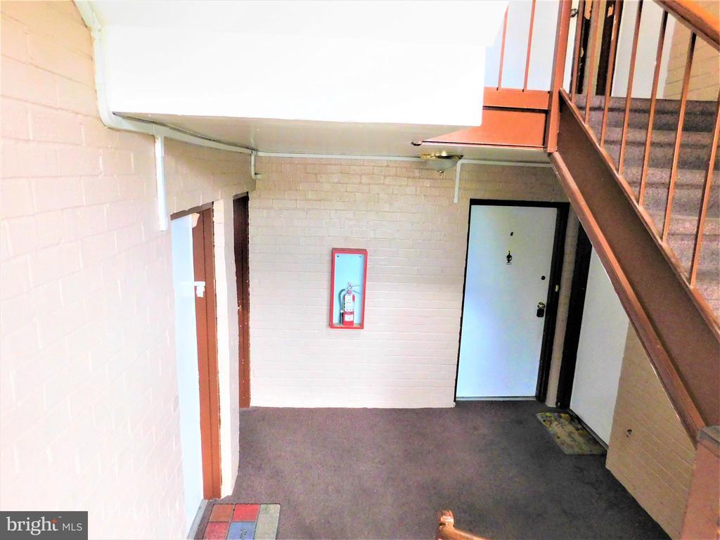 11907 Tarragon Rd Unit C, Reisterstown, MD 21136 Room for Rent in