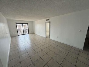 Building Photo - 6950 W 6th Ave