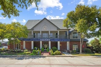 Building Photo - Magnolia Ranch