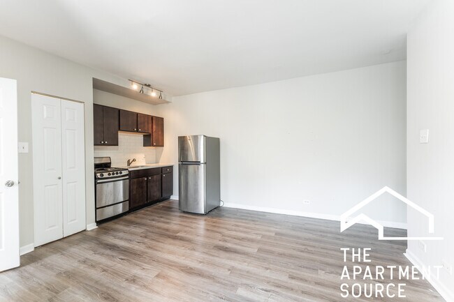 Foto del edificio - 1626 N Humboldt Blvd