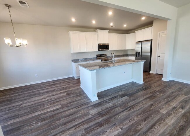 Building Photo - 645 Count Fleet Ct