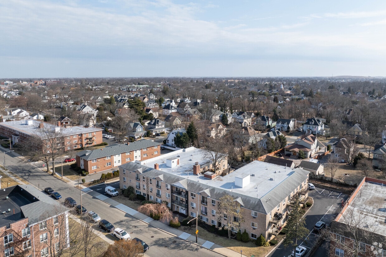 Aerial Photo - 50 Lenox Rd