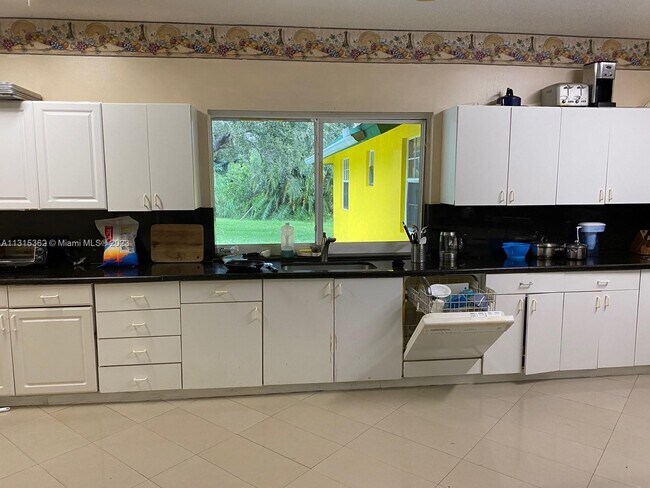 Foto del edificio - 6751 SW 185th Way