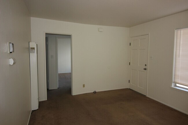 Foto del edificio - 205-207 W 7th St