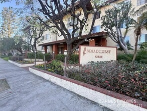 Building Photo - 12830 Burbank Blvd