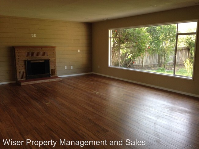 Building Photo - 2 br, 1 bath House - 1618 Birch Dr