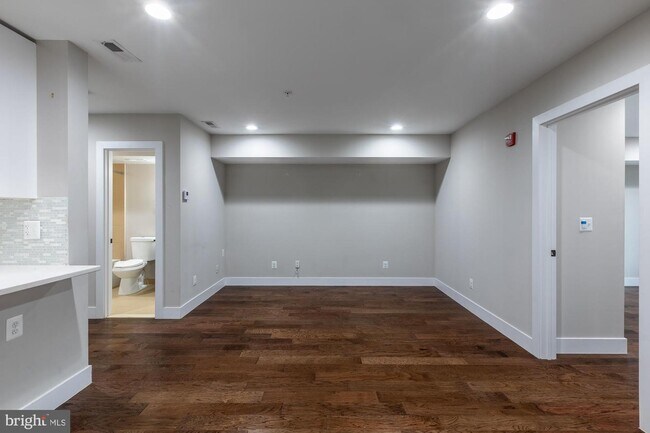 Foto del edificio - 528 Kennedy St NW