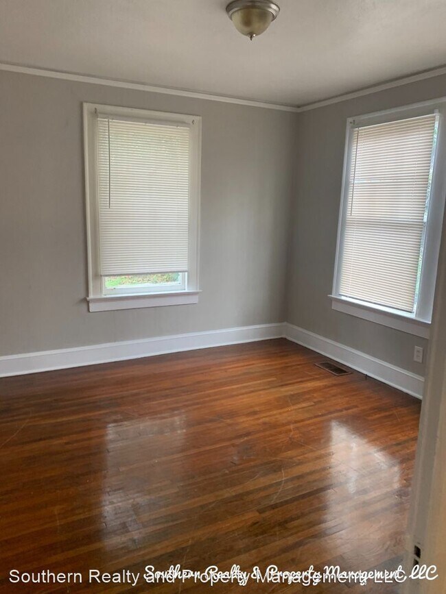 Building Photo - 3 br, 2 bath House - 526 Federal Drive