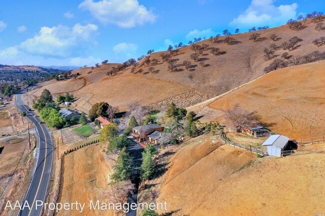 Building Photo - 4 br, 2.5 bath House - 8425 Marsh Creek Road
